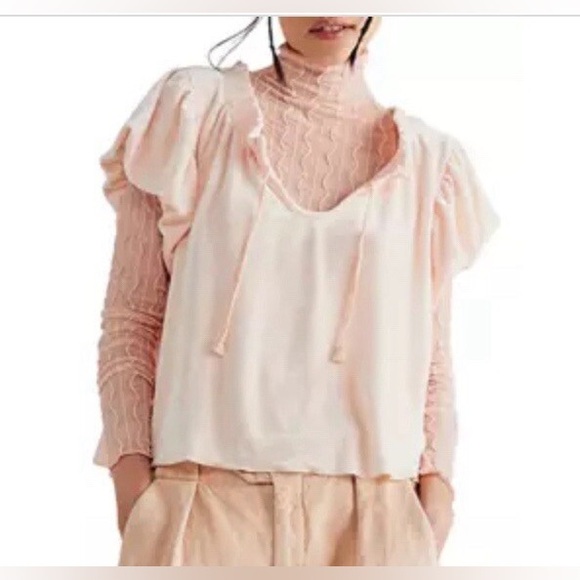 Free People Terese Velour Ruffle Sleeve Top in Pink Tint Size M - Picture 5 of 11